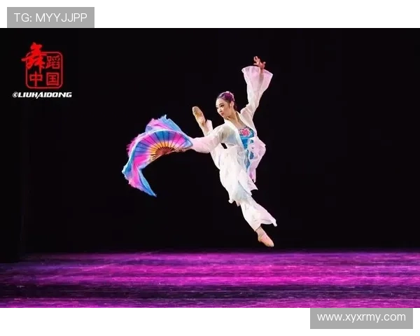 CBA中涉及“足球宝贝”的舞蹈演出合集 CBA中涉及“足球宝贝”的舞蹈演出合集