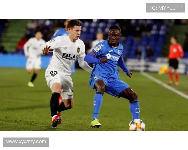 华伦西亚对阵赫塔菲赛前形势解析与关键数据前瞻战术走势预测分析