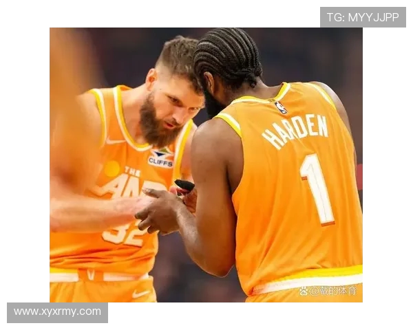 哈登因手指骨折缺阵阿特金森信任施罗德能胜任首发控卫角色