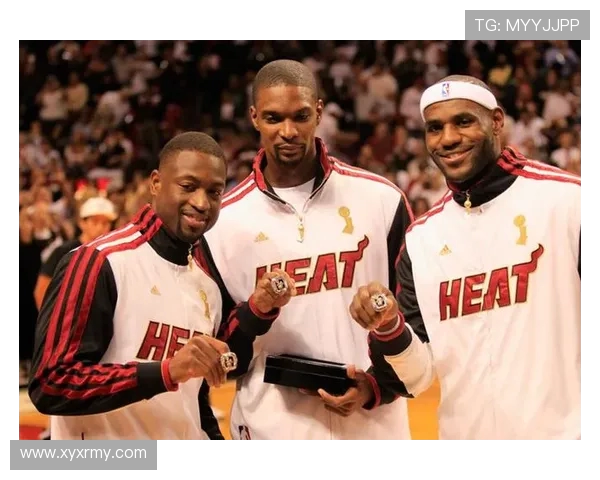 2011年NBA常规赛湖人主场不敌热火詹姆斯韦德合砍70分